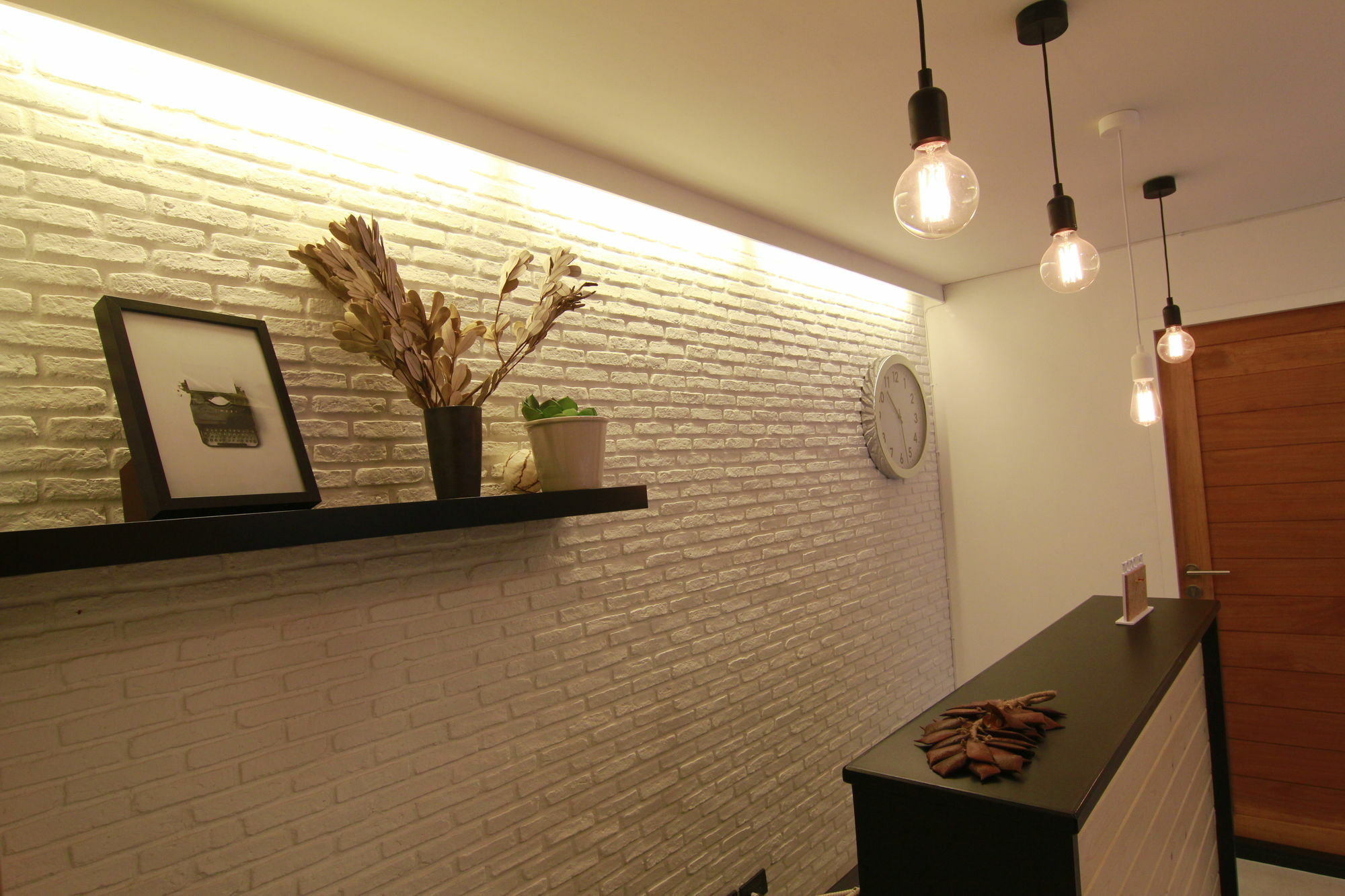 S Bloc Saladaeng Bed & Breakfast Bangkok Exterior photo